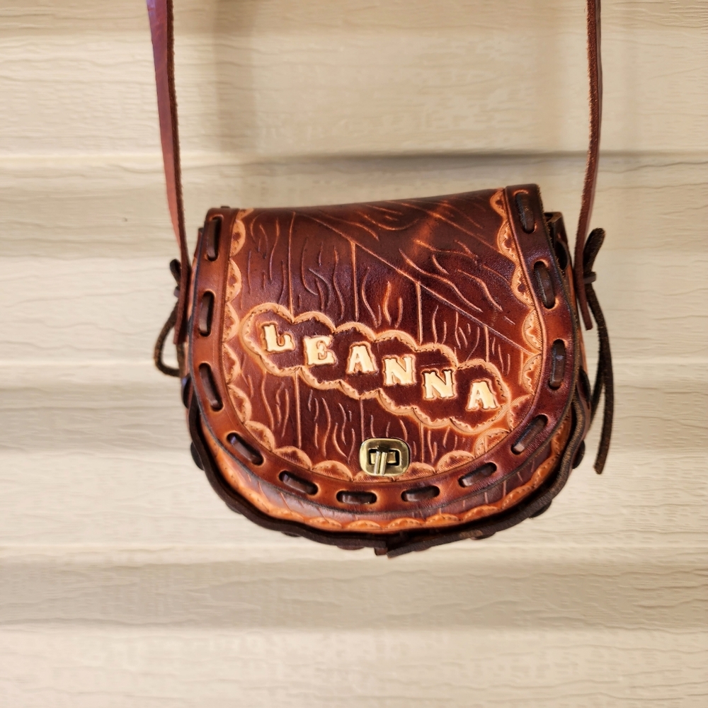 Handmade Leanna leather mini shoulder bag